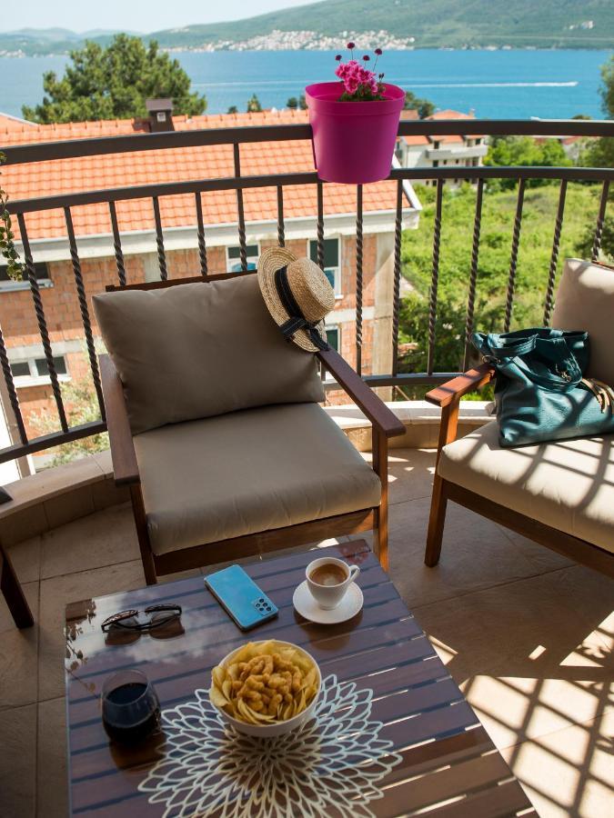 Cicciobello Lux Apartment Baosici With Stunning Sea View Esterno foto